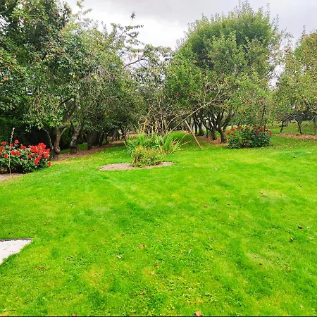 Au Cheval Blanc Πανσιόν 3*